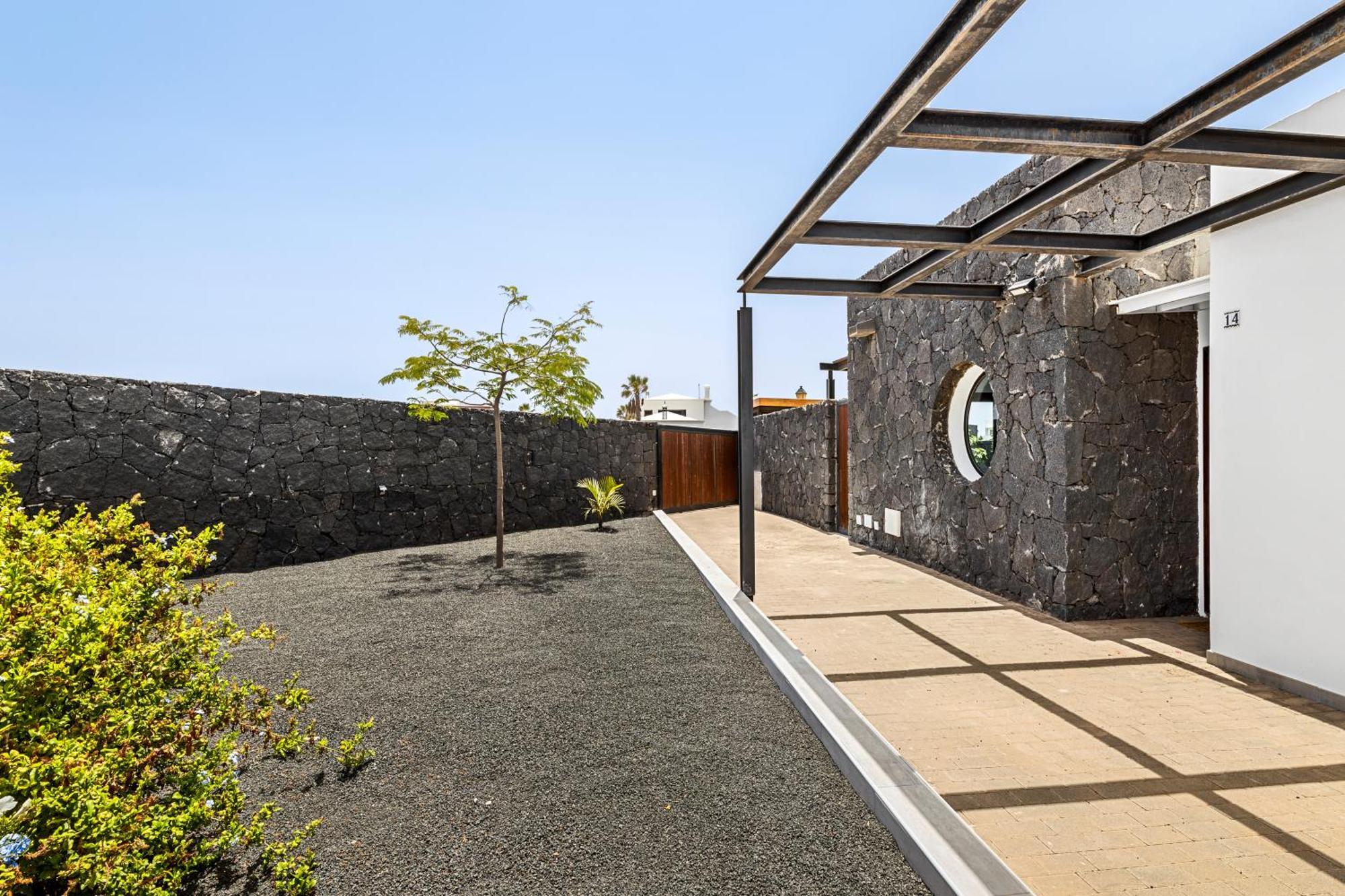 3 Bedroom Villa With Private Pool Close To Papagayo Beach Плайя-Бланка Екстер'єр фото